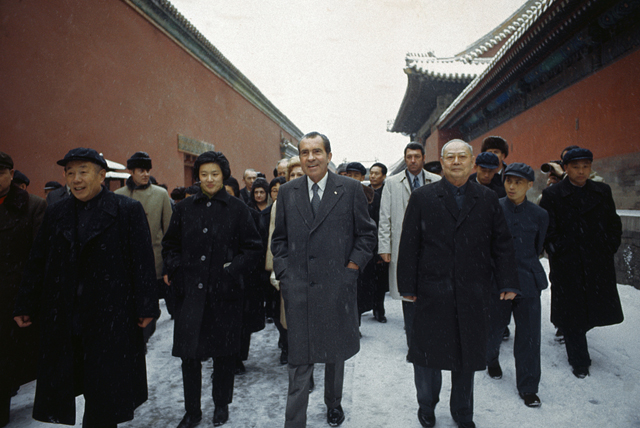 Ngayong araw sa kasaysayan: historikal na pagdalaw sa Tsina ni dating Pangulong Richard Nixon ng Amerika, nagsimula  noong Pebrero 21, 1972_fororder_20220221MaoNixon8640