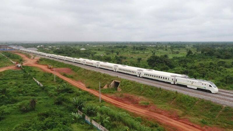 Hadin gwiwar Sin da Afrika a bangaren ababen more rayuwa a matsayin wanda zai bunkasa cinikayya tsakanin kasashen nahiyar_fororder_220224-Fa'iza-China-Africa cooperation