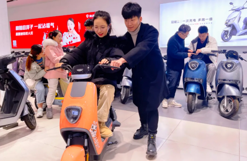 以科技助力复产复工 雅迪电动车以卓越品质领衔春节档