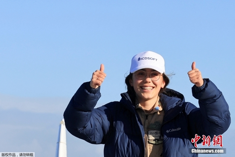 Mace mafi karancin shekaru da ta yi shawagi a fadin duniya_fororder_041cdd74b8ff490c98656f93190ec4ad