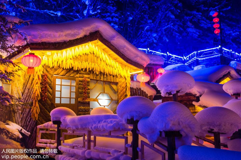 牡丹江：雪鄉夜晚被燈光點亮 美如童話世界