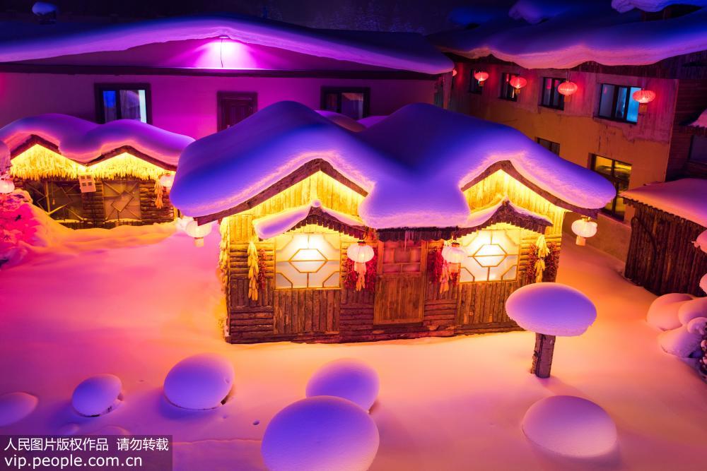 牡丹江：雪鄉夜晚被燈光點亮 美如童話世界