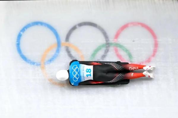 ປະເທດຈີນໄດ້ຮັບຫຼຽນງານກິລາໂອລິມປິກຫຼຽນທຳອິດໃນລາຍການສເກເລຕັນ (Skeleton)