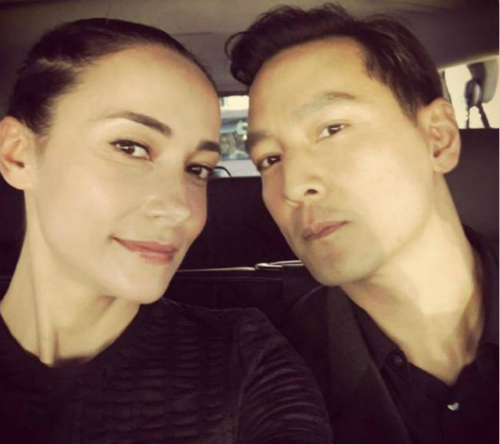 吴彦祖晒与爱妻自拍秀恩爱 竟然@错了人!