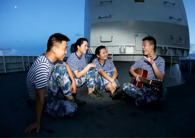 052D型驅逐艦內部艙室曝光