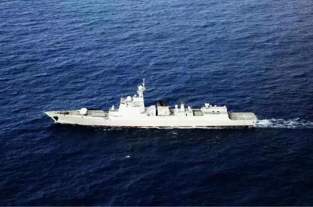 052D型驅逐艦內部艙室曝光