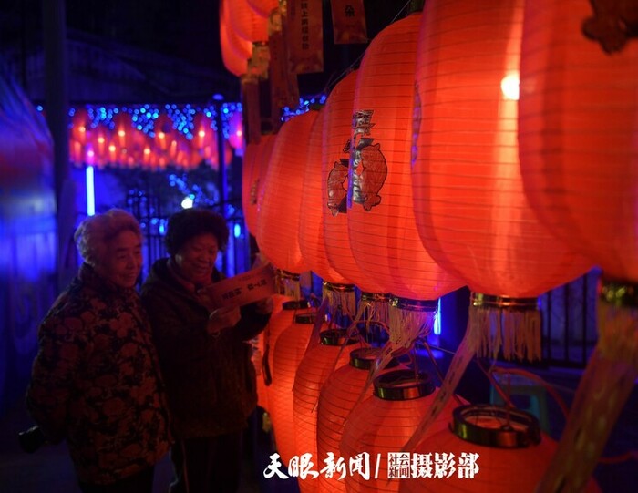 원소절을 맞은 귀양의 명절 분위기_fororder_rBABCWIK92OAUM9CAAAAAAAAAAA781.1600x1235.750x579