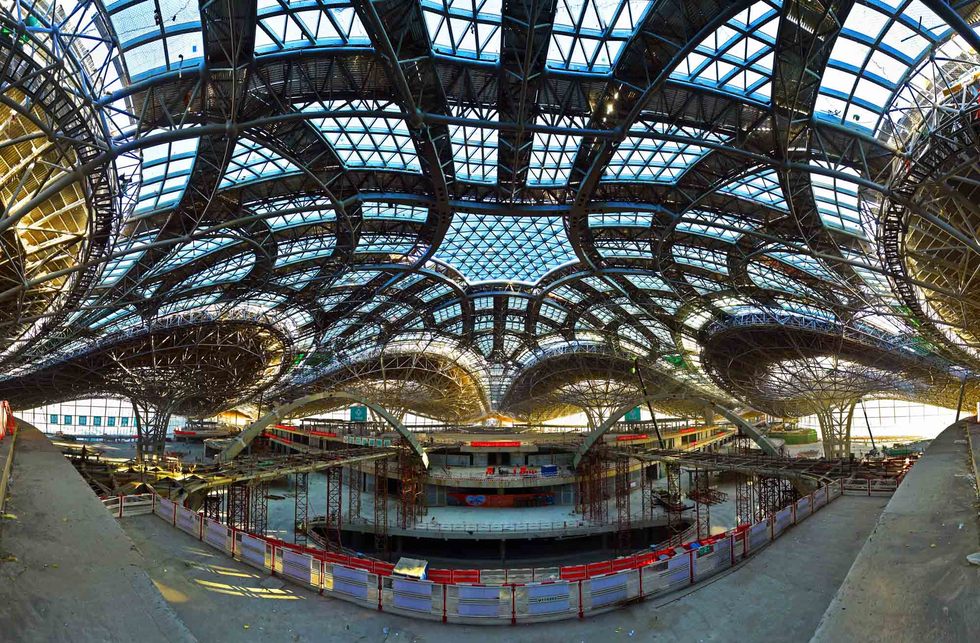 日出东方—— 北京新机场主航站楼工程封顶封围