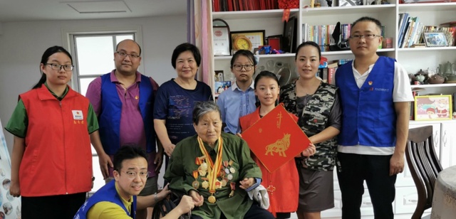 文明城市典范 四代人的公益心