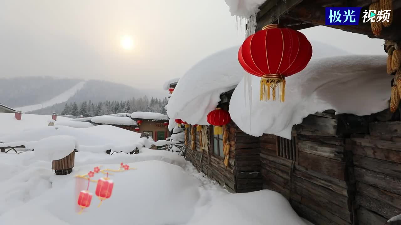 雪打灯笼兆丰年图片