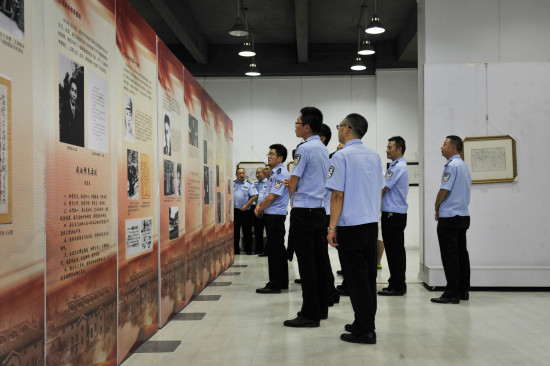 【法制安全】北碚民警参观重庆市爱国主义教育基地精品巡展