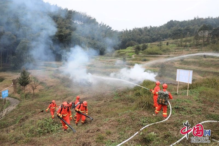 （转载）宜宾长宁：三级联动开展森林火灾应急演练