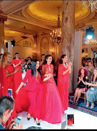Kiki Wang: Tufafi masu launin ja na Sinawa sun samu karbuwa a Hollywood_fororder_Kiki Wang5