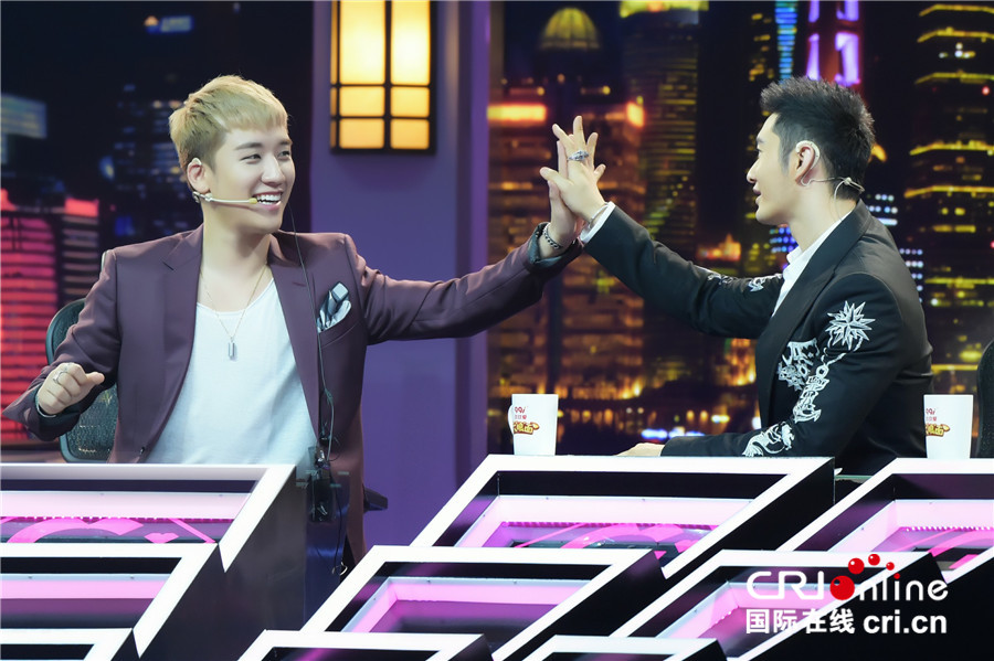 《加油!美少女》今晚首播 BIGBANG胜利大跳热舞