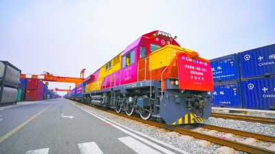 2022年江蘇省首列中老鐵路國際貨運列車在寧開行