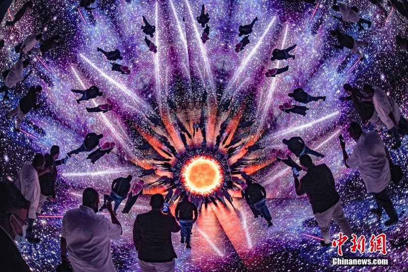 Kayan wasan kaleidoscope mafi girma a duniya_fororder_1