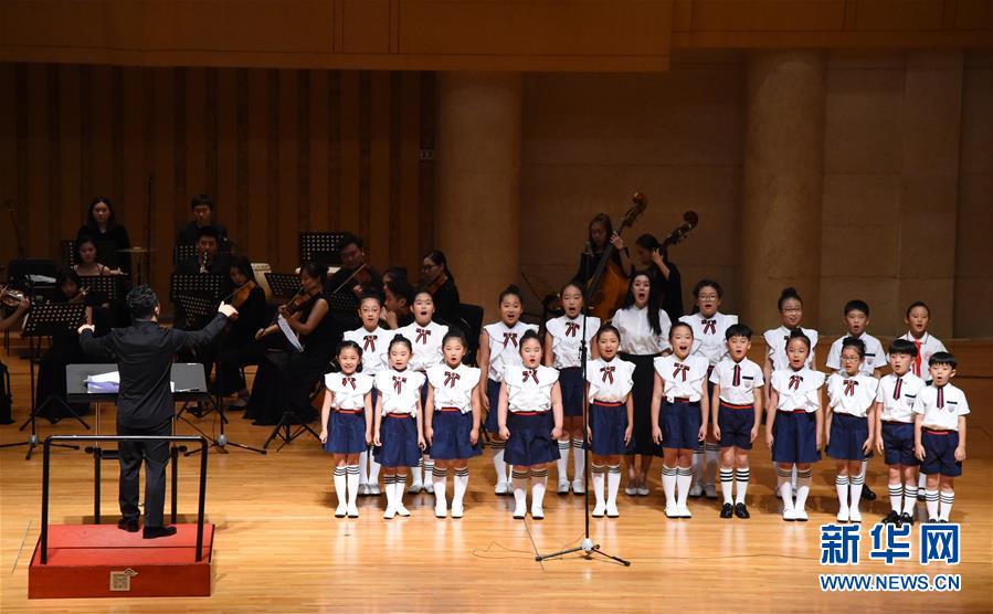 北京：欣赏民族音乐 感受传统文化