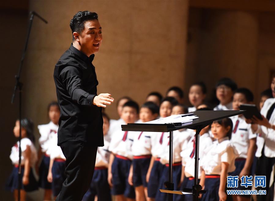 北京：欣赏民族音乐 感受传统文化