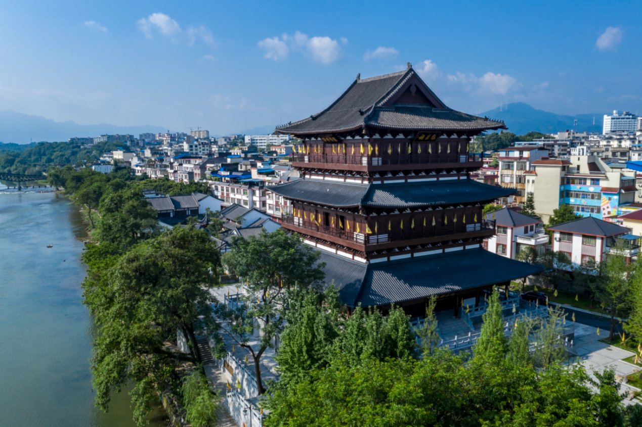 桂林兴安：“红绿金”交相辉映 绘就文旅绚丽画卷_fororder_图片1