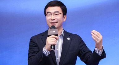 汽车频道【焦点轮播图】华人运通丁磊：决不让改变人类未来出行变成一句空话
