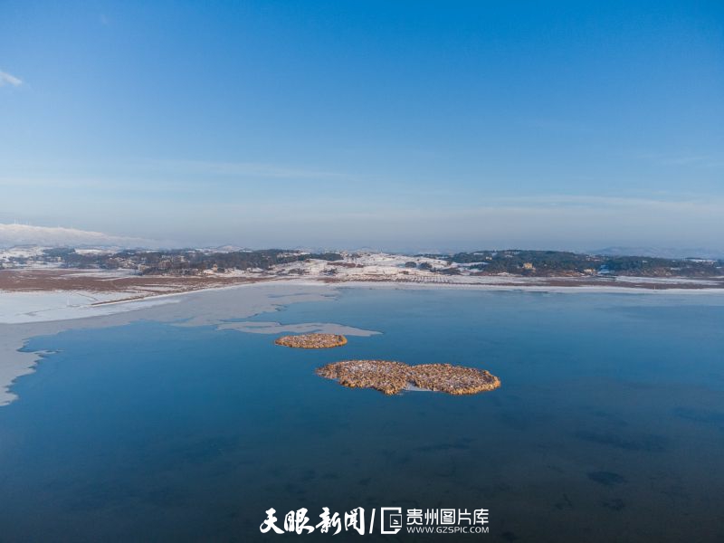 贵州威宁：春日草海 美景如画