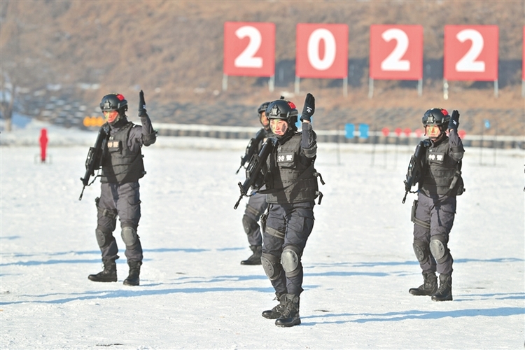 冬季整训经冰雪淬炼筑基蓄能 龙江公安启动“核心使命-2022”系列战役