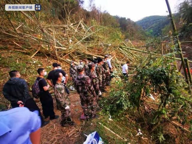 東航空難廣西梧州民兵抵達現場展開救援