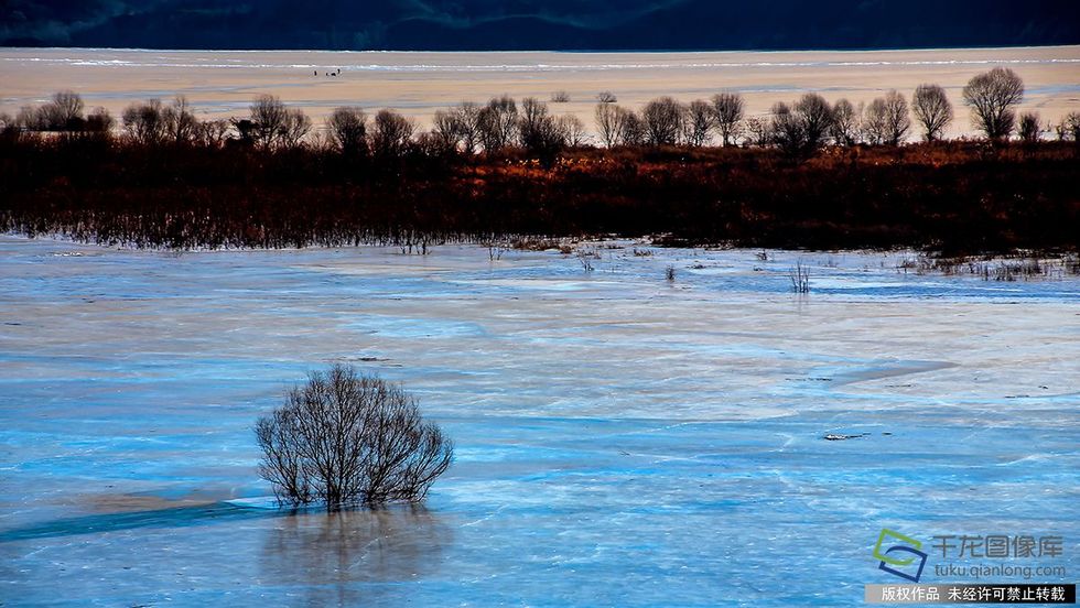 北京黑龙潭冬日“冰河奇观”