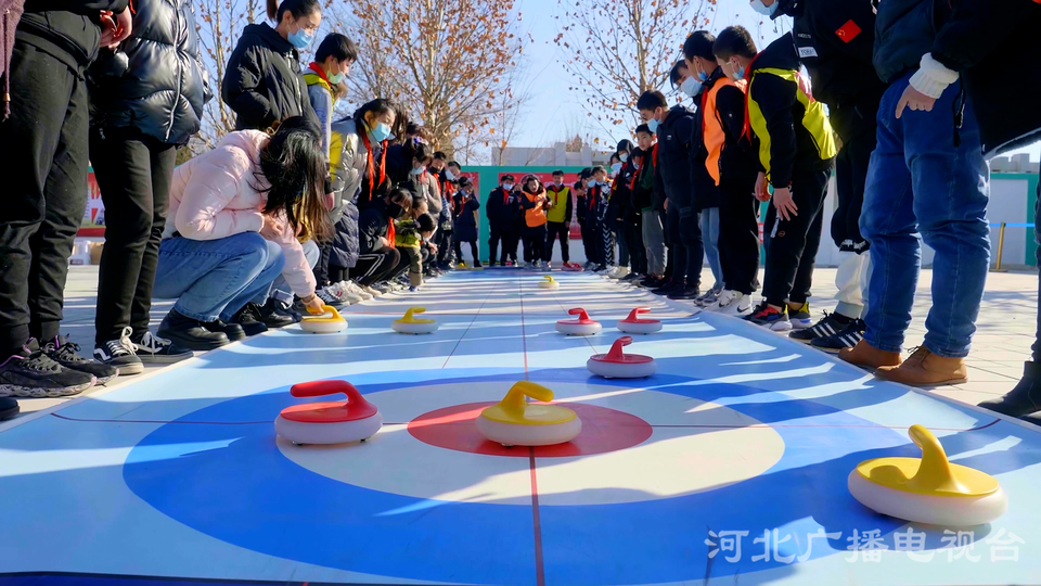 冰雪“种子”正发芽 北京冬奥会让青少年未来可期