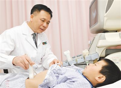 “共産黨員就是金字招牌”（兩優一先典型）