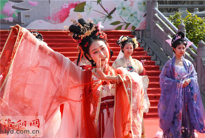 Luoyang's Sui and Tang Dynasties City Ruins Botanical Garden Celebrates ...