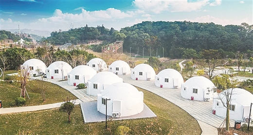 广西桂平市加快打造现代化特色产业基地和滨江山水文化旅游名城