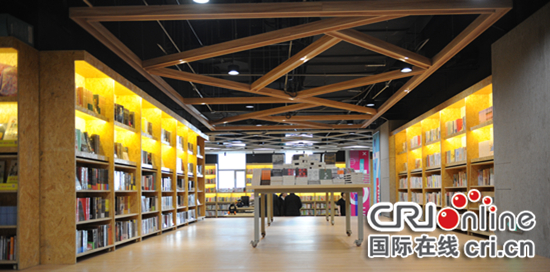 【城区腾飞（图）】【CRI看吉林（标题）】长春高新区文创中心暨群众文化艺术馆对外开放