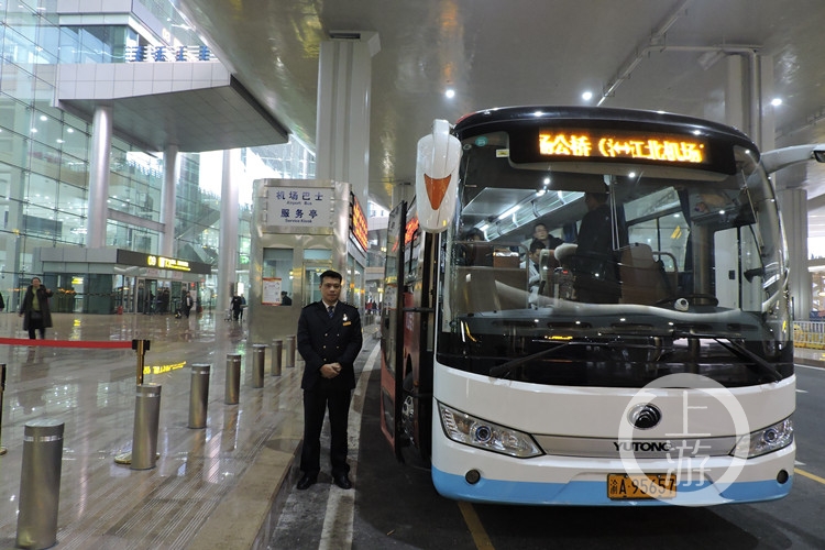 【聚焦重庆】重庆首批“中英文”语音播报公交线路来了