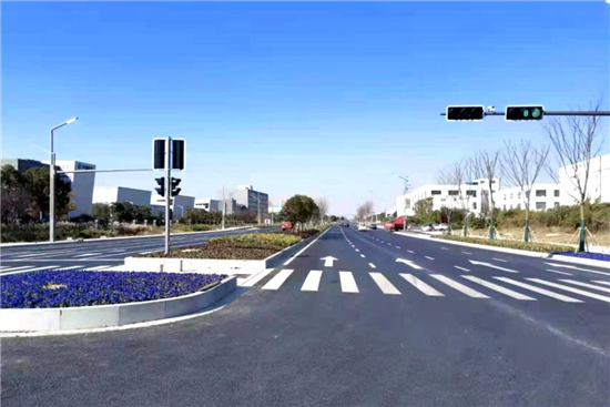 蘇相合作區城市道路綠化提升改造景觀“上新” 通行道路彰顯城市之美_fororder_圖片1