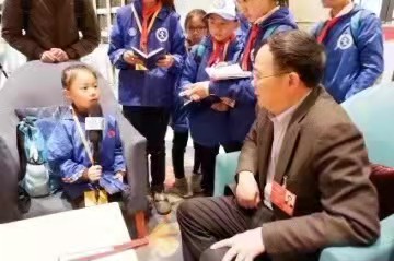 文明城市典范 四代人的公益心