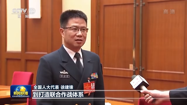 联播丨总书记与我们在一起 汇聚贯彻依法治军战略强大合力