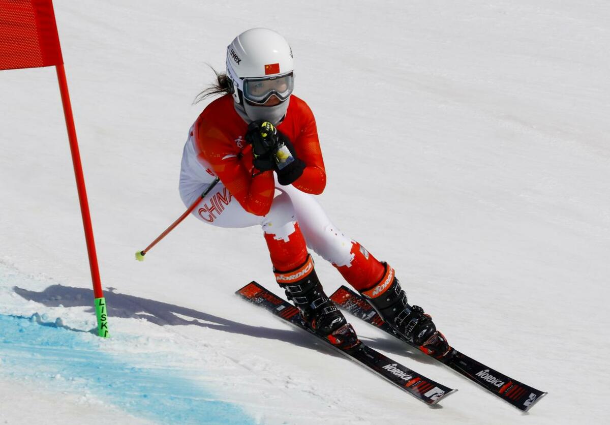 גָ'אנג מֶנג-צ'יו זכתה במדליית זהב בתחרות סקי אלפיני_fororder_0309007
