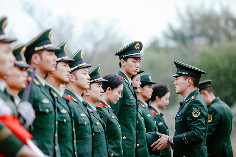 《奇兵神犬》收官 杨烁离别泪崩张馨予为爱犬作画