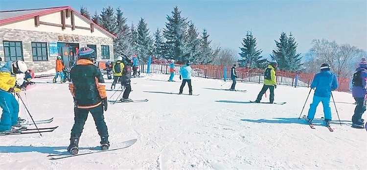 抓住“雪尾巴”暢滑