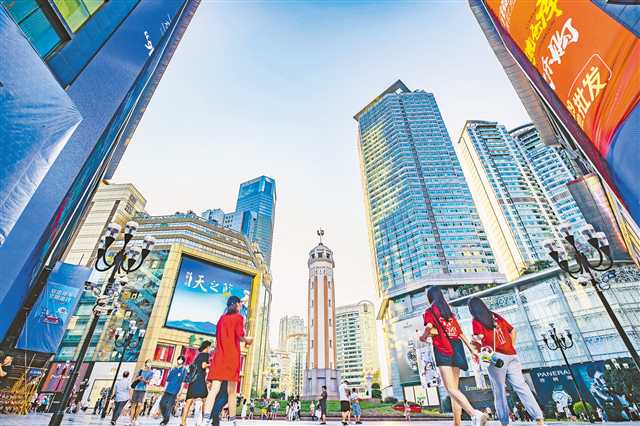 建设国际消费中心城市 重庆的商品够“国际”吗？_fororder_2022-03-14-004-298009-1