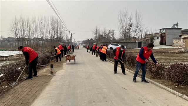 【原创 莱芜区合作稿 推城市频道时讯头去山东频道】聚力道路保洁 济南市莱芜区寨里镇绘就群众幸福出行新画卷_fororder_图片3