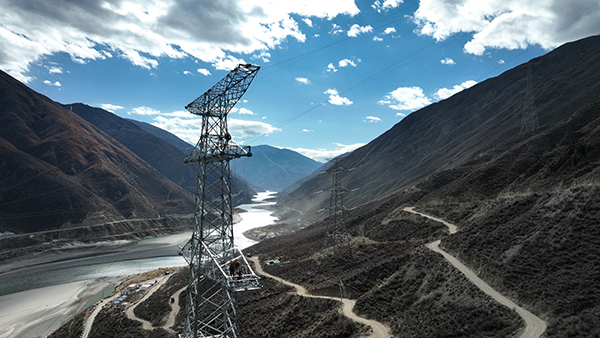 苏洼龙水电站500千伏送出工程投运在即