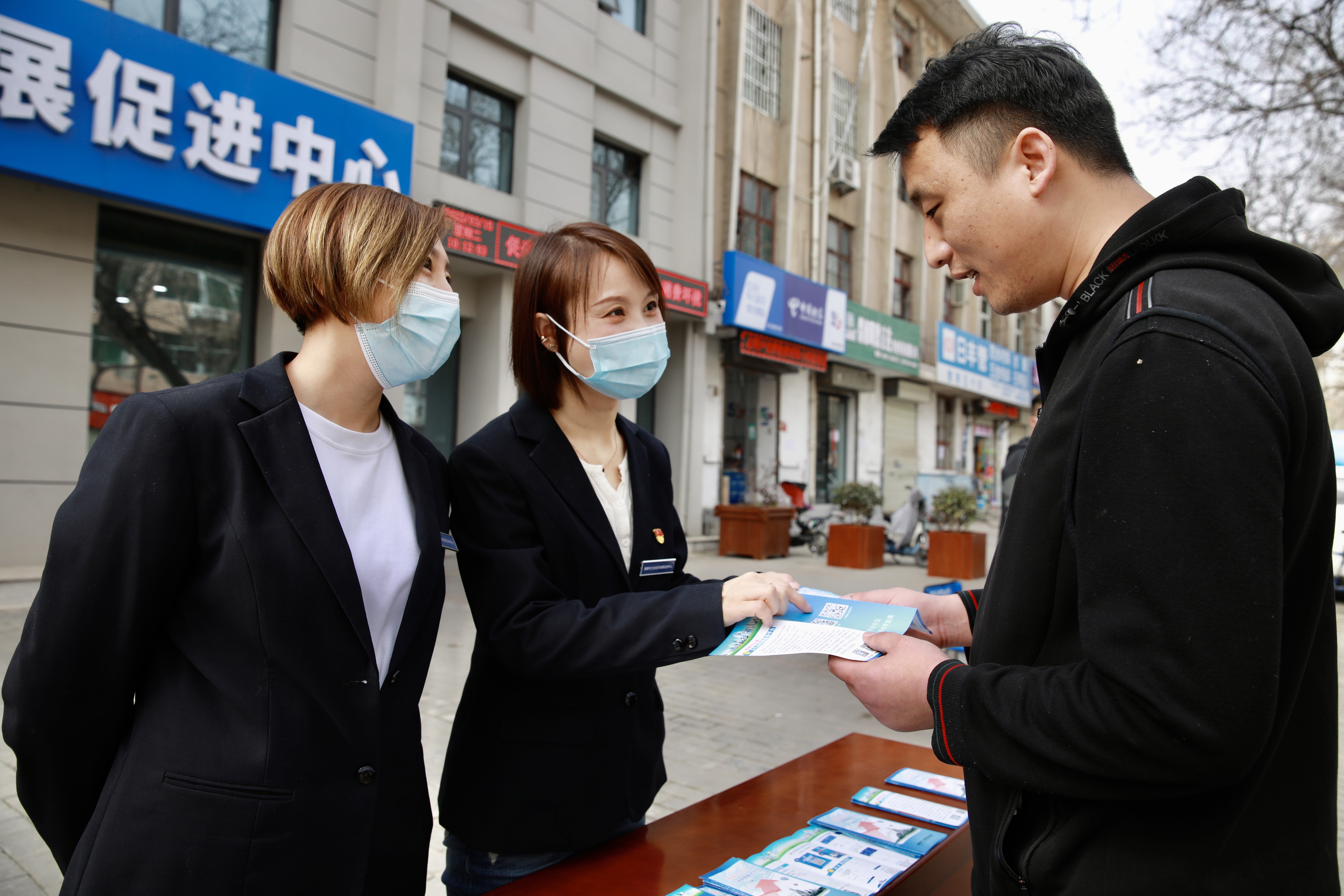 陕西渭南：让市民吃到放心盐_fororder_WechatIMG200