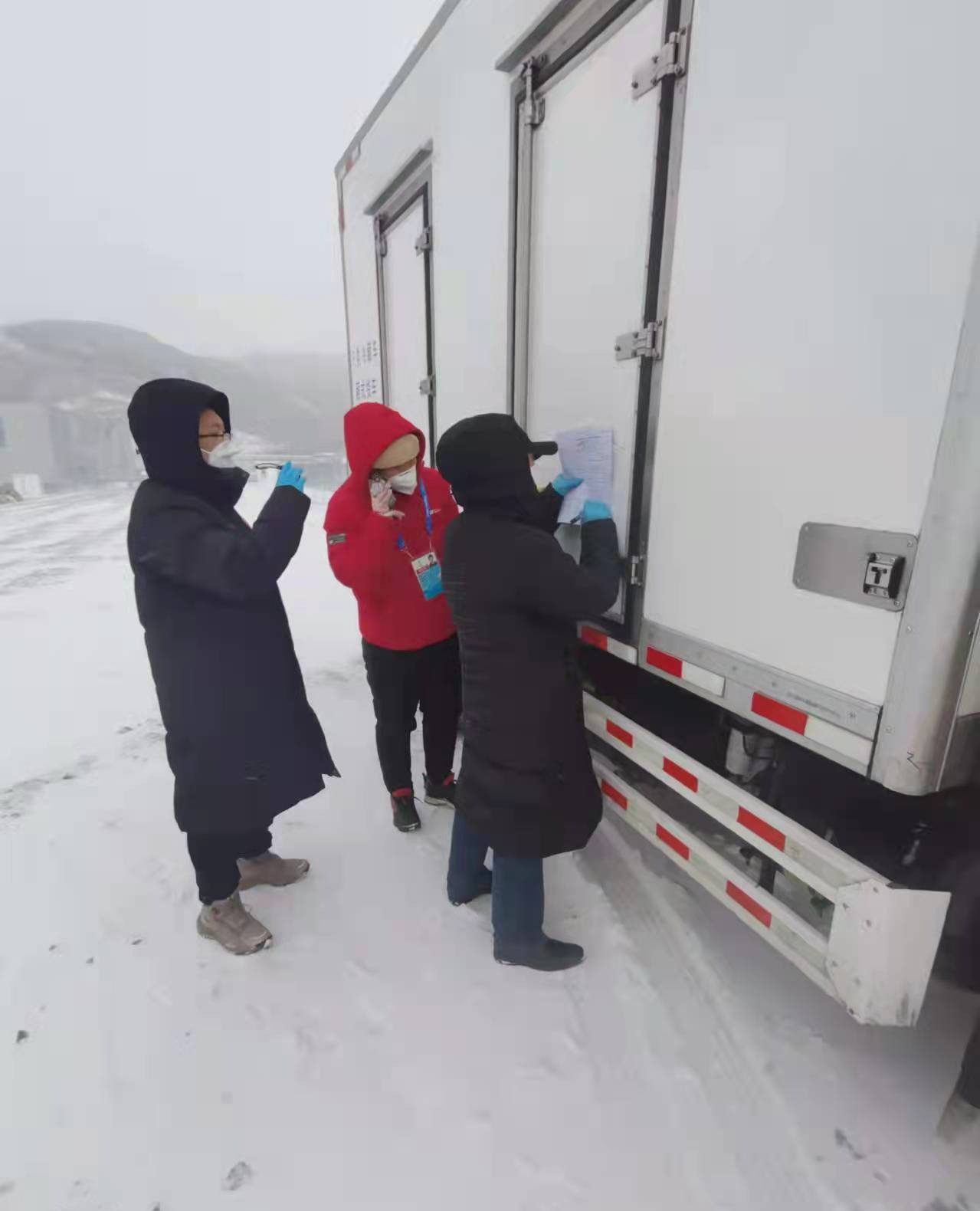 张家口冬奥村属地驻点食品安全保障组：以极致细节筑牢食品安全之堤_fororder_3