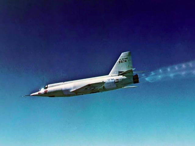 世界上九大速度最快的飞机