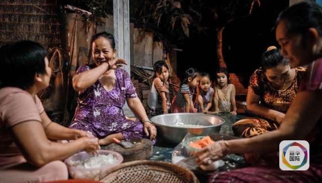 越南姑娘“金字招牌”后的社会现实