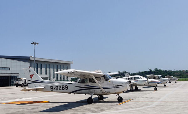 自贡蓝田机场图片