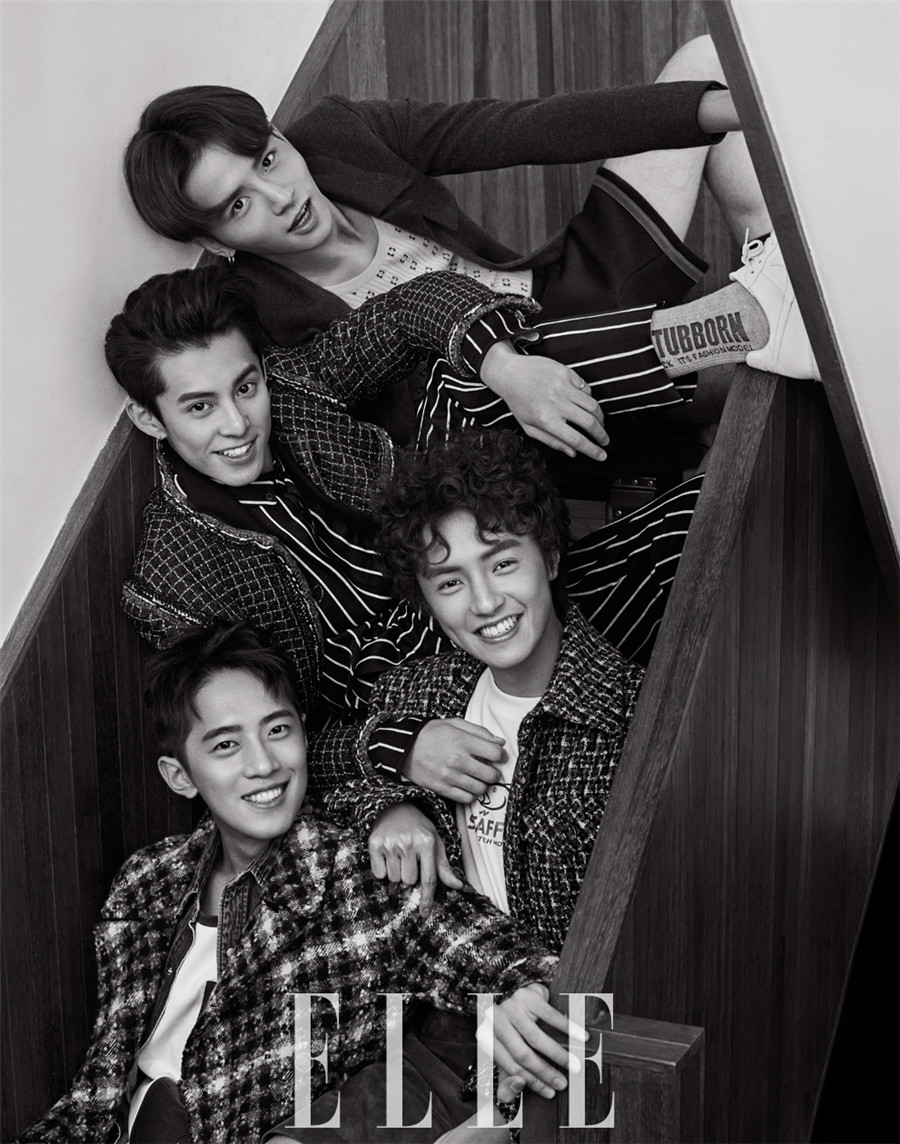 图片默认标题_fororder_F4 沈月 《ELLE》.JPG