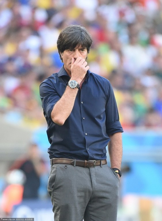 鼻屎上的勒夫 一代男神惨被右手毁掉 鼻屎上的勒夫 一代男神惨被右手毁掉